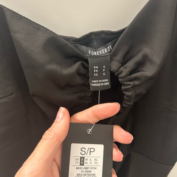 Nwt f21 black dress - Picture 2 of 6